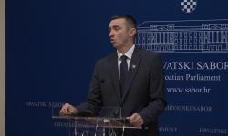 ''HDZ-ova politika kuglice sladoleda odvodi Hrvatsku u propast''