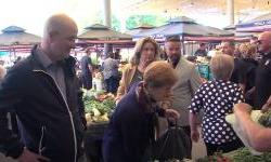 Mario Radić omiljen kupac na osječkoj tržnici – upozorava na HDZ-ovo „kupovanje“ birača u Osijeku