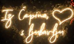 12. Božićni sajam donio tradiciju, druženje i blagdanski ugođaj