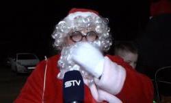 Djed Božićnjak u kočiji stigao na adventsku večer