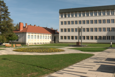 Našički trgovi dobili novo ruho, uskoro će i dvorac