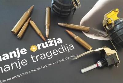 Bagerom iskopao spremnike za streljivo
