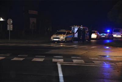 Pijana vozila automobil, pa udarila policijsko vozilo i lakše ozlijedila dvojicu policajaca