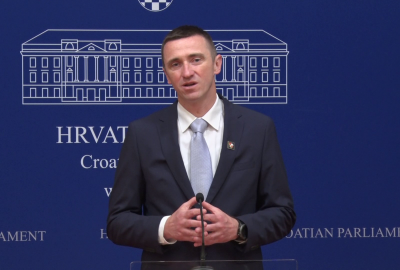 Penava pozvao hrvatske građane da „ustanu i ostanu“