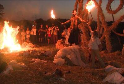Vatrenim performansom završio 17. Slama Land Art Festival