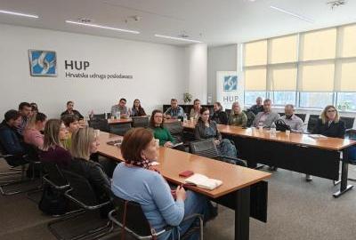 Predavanje nagrađivanog hrvatskog menadžera Nikole Nikšića u osječkom uredu HUP-a