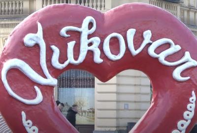 Vukovarske božićnice za umirovljenike porasle s 200 kuna na 40 eura