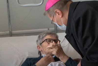 Nadbiskup Hranić posjetio bolesnike u osječkoj bolnici
