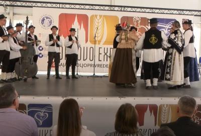 14. sajam Đakovo Expo Zlatne ruke pravo je mjesto za ljubitelje domaćih proizvoda