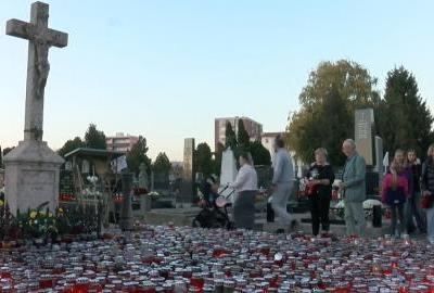 Preč. Ivan Jurić: „Dušni je dan liječenje rana“