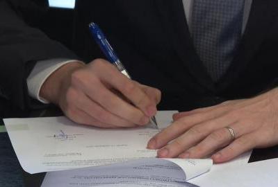 Potpisani ugovori, polaganje kamena temeljca za Dan grada