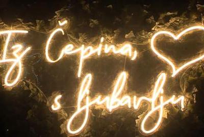 12. Božićni sajam donio tradiciju, druženje i blagdanski ugođaj