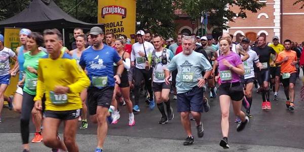 Ante Živković i Silvia Šimunović pobjednici 7. Baranjskog Ferivi polumaratona