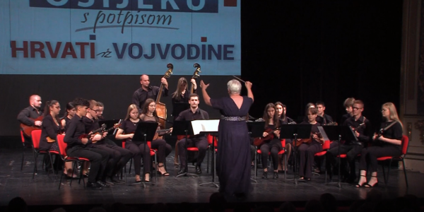 Hrvati iz Vojvodine u Osijeku pokazali bogatstvo svoje kulturne i tradicijske baštine