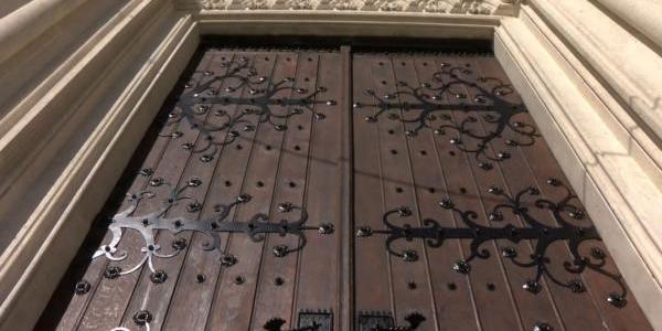 Završena obnova središnjeg ulaznog portala u konkatedralu