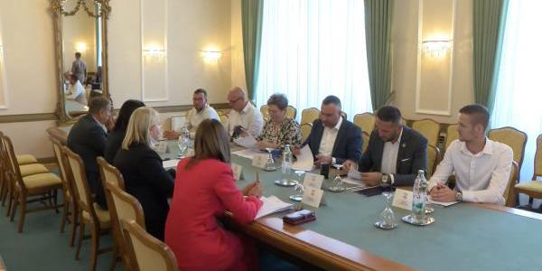 Novi semafori u selima na području OBŽ za veću sigurnost pješaka