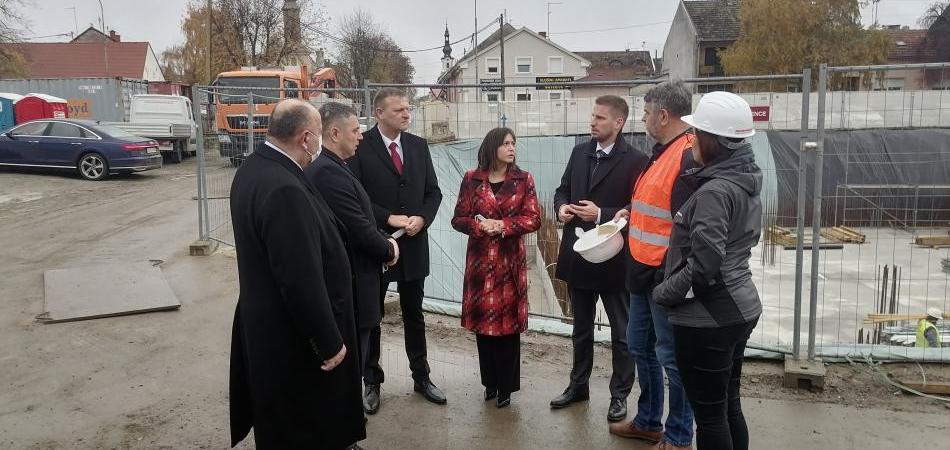 Objedinjeni hitni bolnički prijem u Osijeku do 2023.