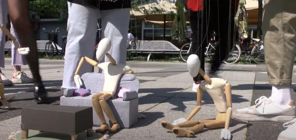 Talentirani i kreativni lutkari razveselili Osječane u centru grada