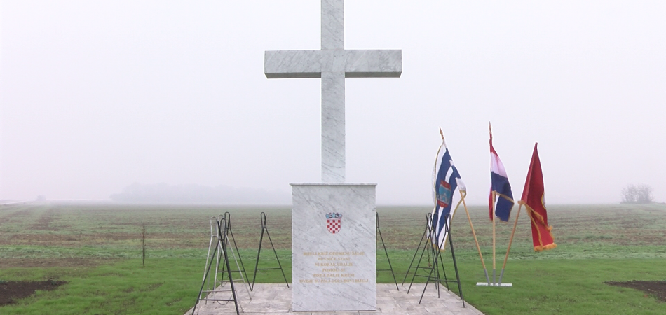 ''Bijeli križ'' na pustari Seleš za heroje obrane Slavonije