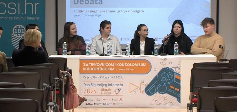 Zaštita djece u online svijetu i igricama odgovornost je roditelja, stručnjaka, ali i svakog od nas