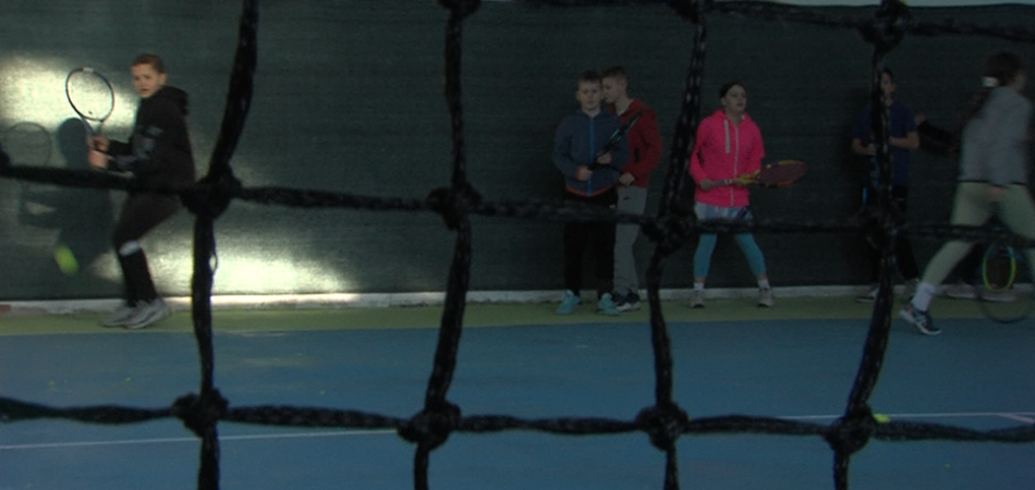 Sa samo deset godina članovi ''Sportića'' u tenisu na raznim natjecanjima osvajaju prva mjesta