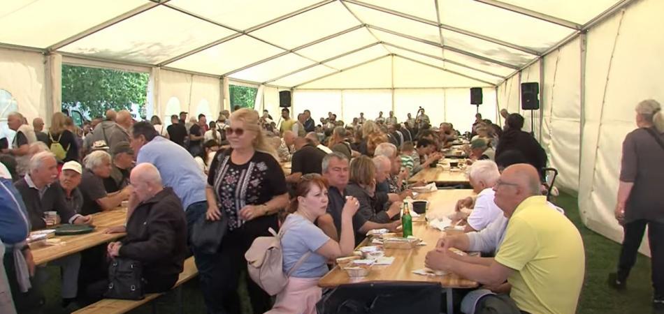 Prvosvibanjska proslava u Vukovaru u Park šumi Adica