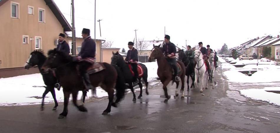 22. pokladno jahanje u Čepinu – oduševljeni i gosti iz Turopolja