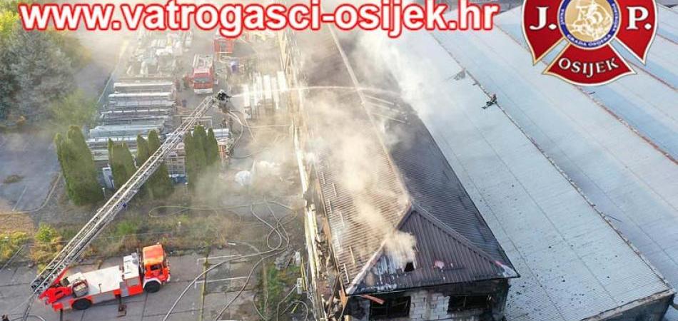 Policija utvrdila uzrok požara na poslovnoj zgradi u Osijeku