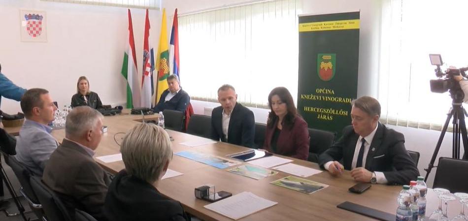 Osječko-baranjska županija sufinancira obnovu izgorjelog SRC-a u Kneževim Vinogradima
