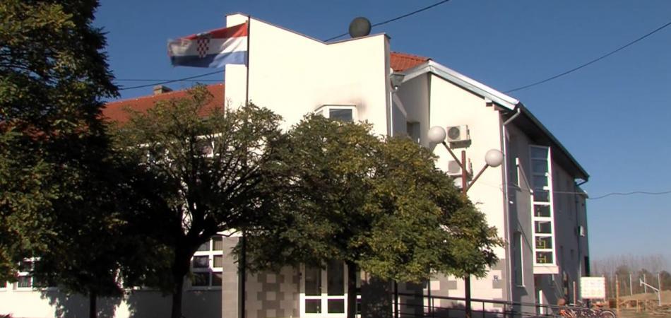 Nadogradnjom OŠ Ladimirevci bit će omogućena jednosmjenska nastava, ali i bolji uvjeti