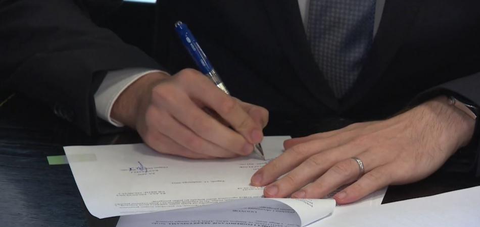 Potpisani ugovori, polaganje kamena temeljca za Dan grada