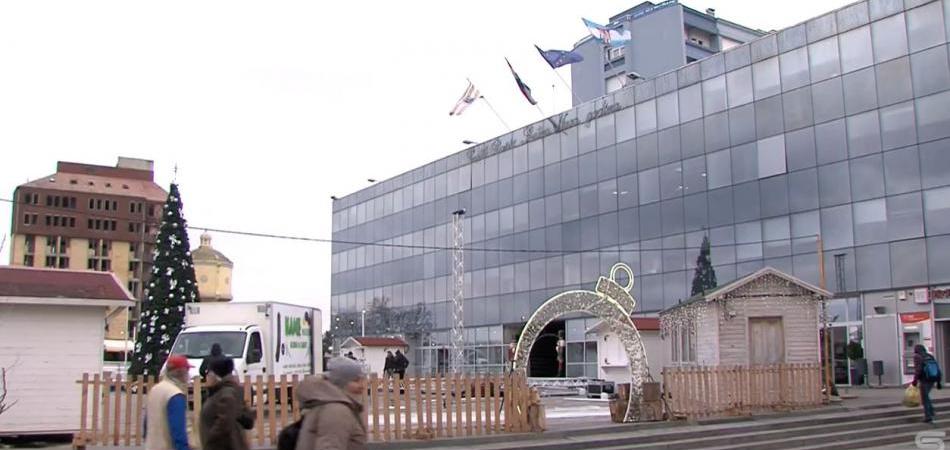 Vukovar od ove godine božićnice isplaćuje i roditeljima-njegovateljima