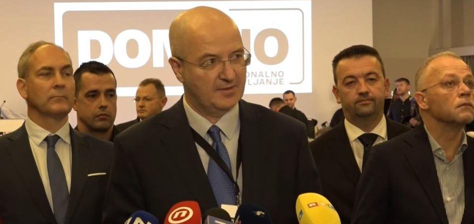 ''Naša politička platforma bit će nova snaga na desnici!''