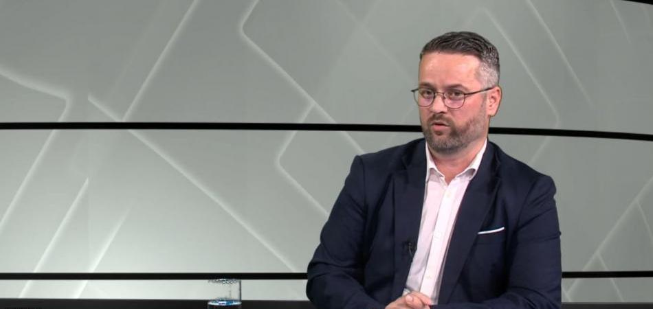 Petar Kopunović Legetin: „Ljudi su umorni i od ekonomije i od politike“