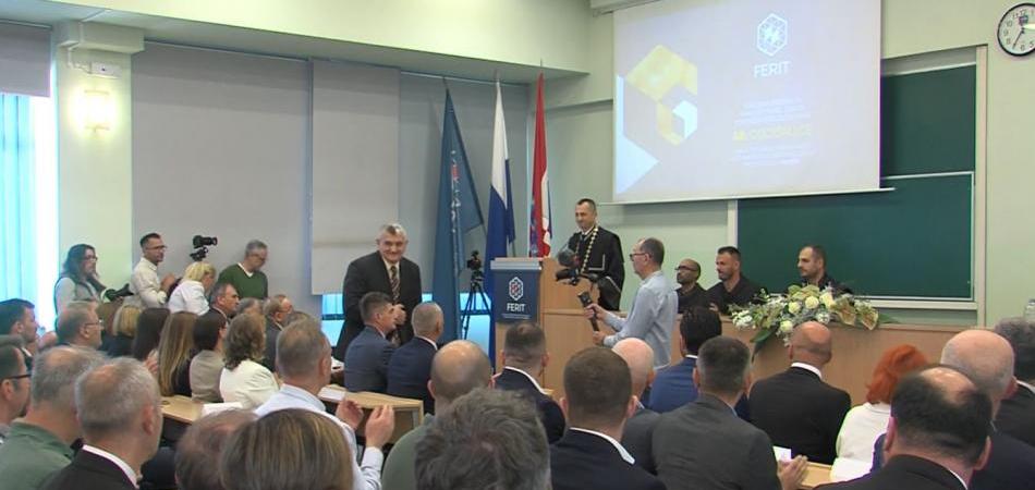 Uskoro i novi studij umjetne inteligencije