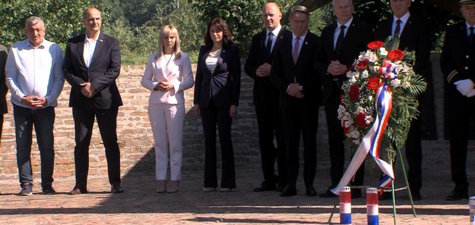 U Osijeku odana počast stradalima u Domovinskom ratu
