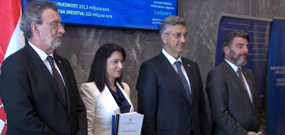 Uručeni ugovori za projekte vrijedne 409 milijuna eura