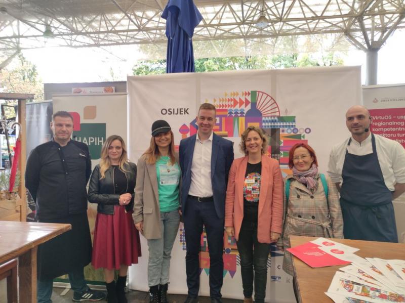 HeadOnEast u Osijek donio kraljevsku ponudu glazbe, hrane i pića