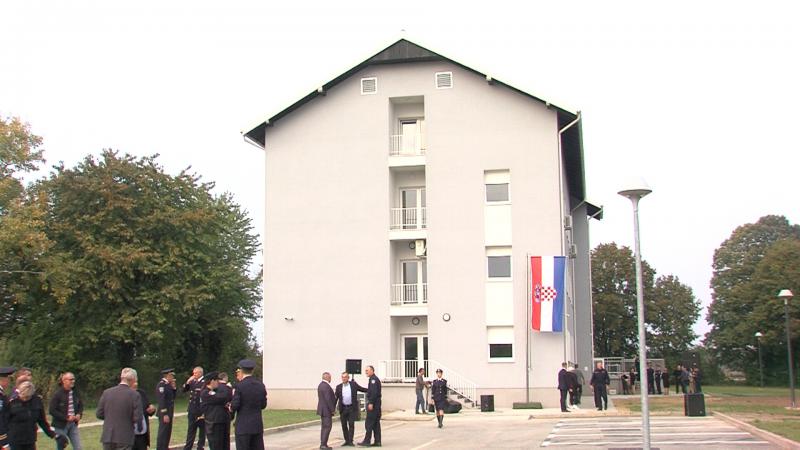 Na dan sjećanja na 97 poginulih policajca 1991., u Vukovaru nova zgrada Interventne jedinice policije