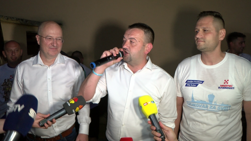 U ''bitci za Vukovar'' pobijedio Marijan Pavliček, kandidat Hrvatskih suvernista i stranke DOMiNO