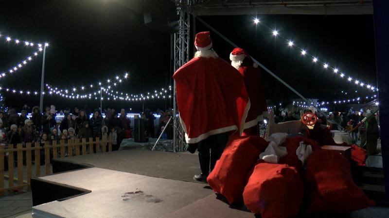 Djed Božićnjak u Vukovar kratko navratio i prije Božića
